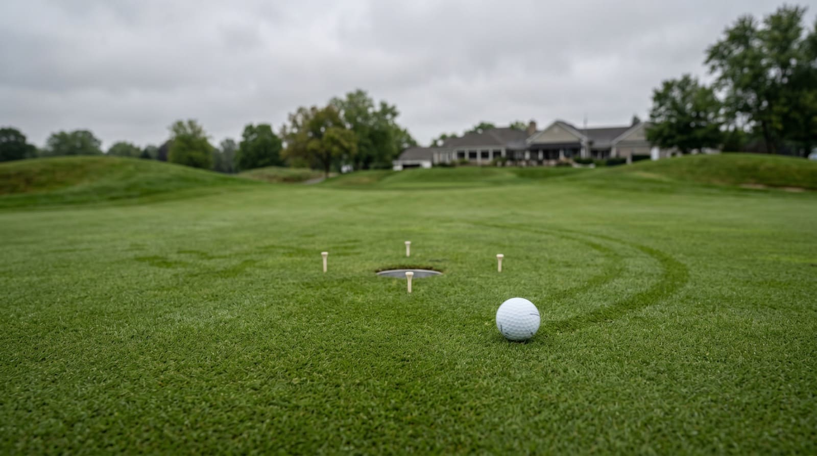 8 Lag Putting Drills That Cut Three-Putts (And the Tour Data Behind Them)